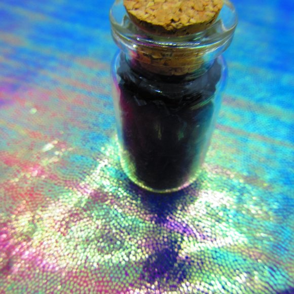 Black Tourmaline Gemstone Chips In A Bottle Embellishments Natural Semi Precious - Picture 2 of 3